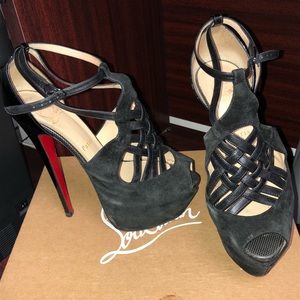 Christian Louboutin Heels *Carlota Veau Patent*